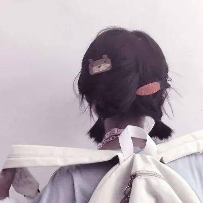 长虹美菱向武汉捐赠107万元医疗设备物资